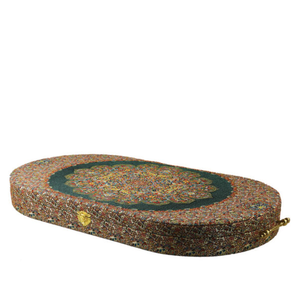 VIP OVAL-GREEN